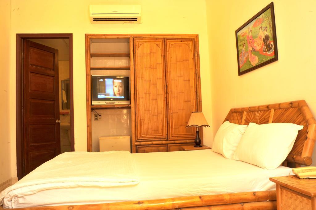 Thien Tue Hotel Ho Chi Minh City Room photo